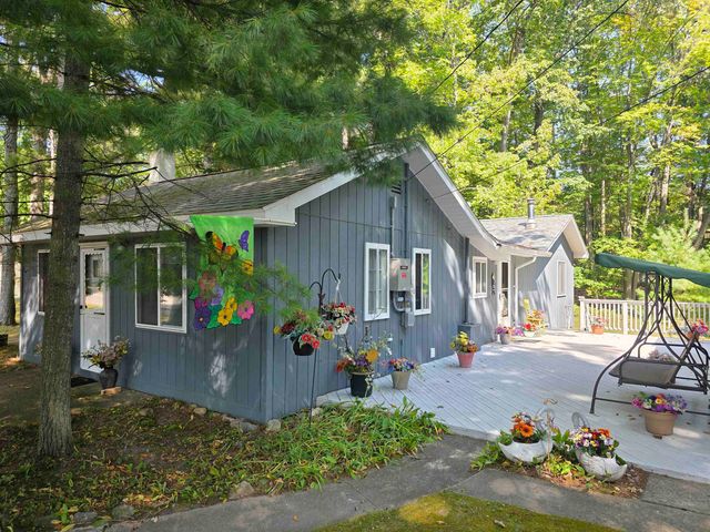 8084 Campbell Avenue, Plainfield Twp, MI 48739