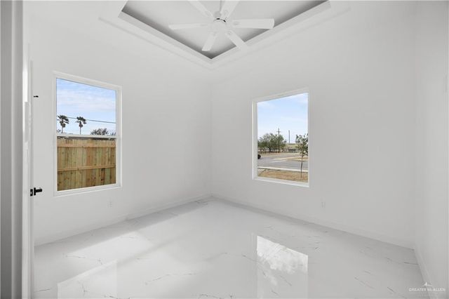 2800 N Alyna Avenue, Edinburg, TX 78541