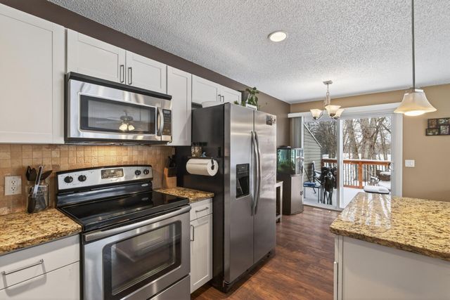 16616 Franklin Trail SE, Prior Lake, MN 55372