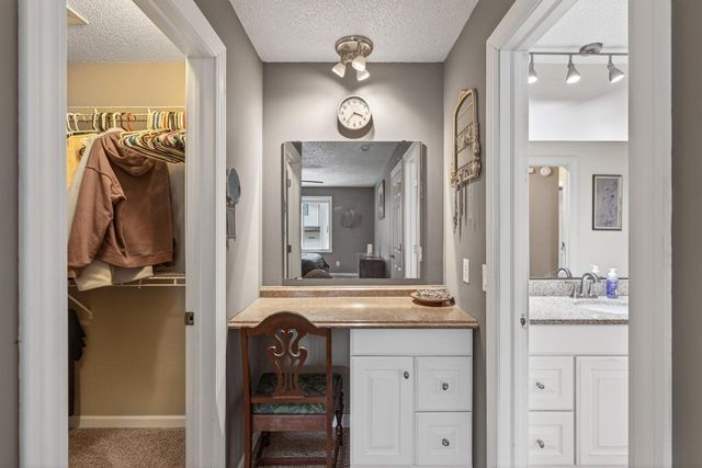 16616 Franklin Trail SE, Prior Lake, MN 55372