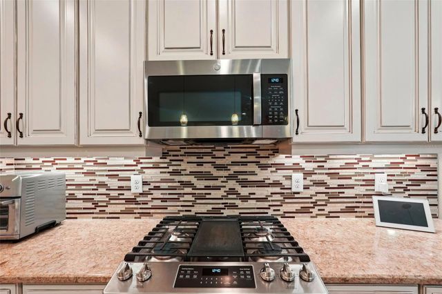 10802 SEASONS WAY, Palmetto, FL 34221