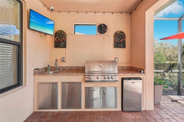 10802 SEASONS WAY, Palmetto, FL 34221