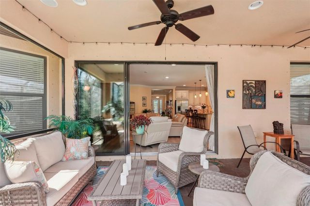 10802 SEASONS WAY, Palmetto, FL 34221