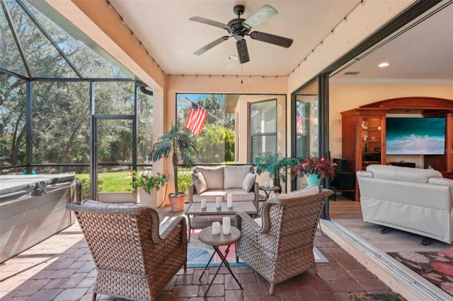 10802 SEASONS WAY, Palmetto, FL 34221