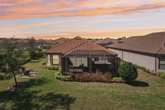 10802 SEASONS WAY, Palmetto, FL 34221