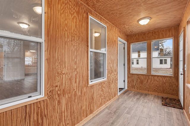 769 Catawba Avenue, Muskegon, MI 49442