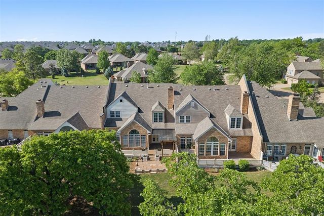 605 Aberdeen Road, Edmond, OK 73025