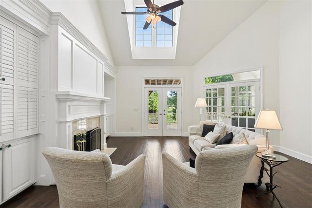 605 Aberdeen Road, Edmond, OK 73025