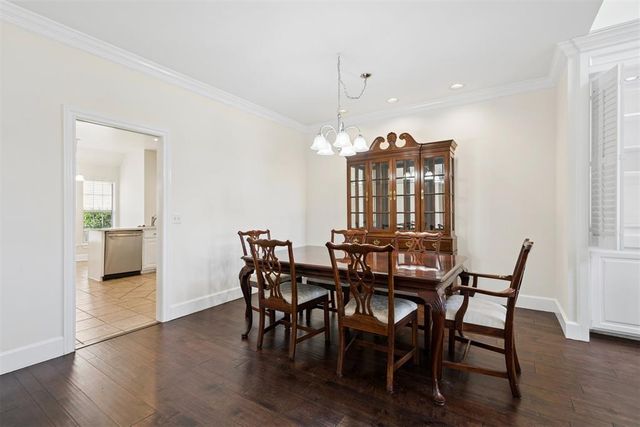 605 Aberdeen Road, Edmond, OK 73025