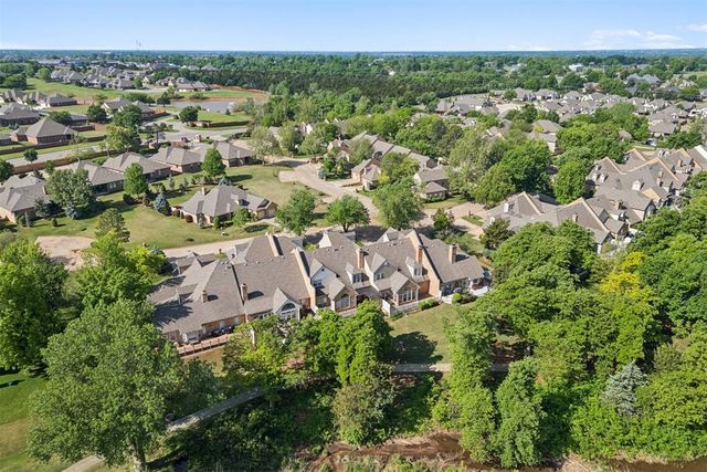 605 Aberdeen Road, Edmond, OK 73025