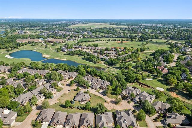 605 Aberdeen Road, Edmond, OK 73025