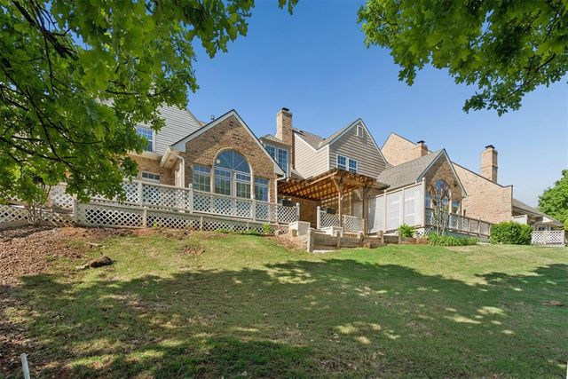 605 Aberdeen Road, Edmond, OK 73025
