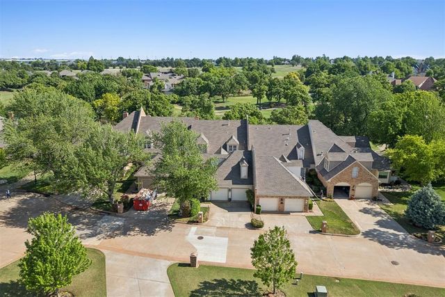 605 Aberdeen Road, Edmond, OK 73025