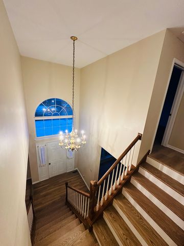 1008 Victoria Drive, Fox River Grove, IL 60021