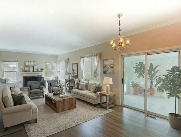 1008 Victoria Drive, Fox River Grove, IL 60021