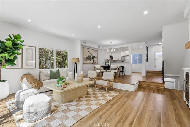621 N Orlando Avenue 9, West Hollywood, CA 90048