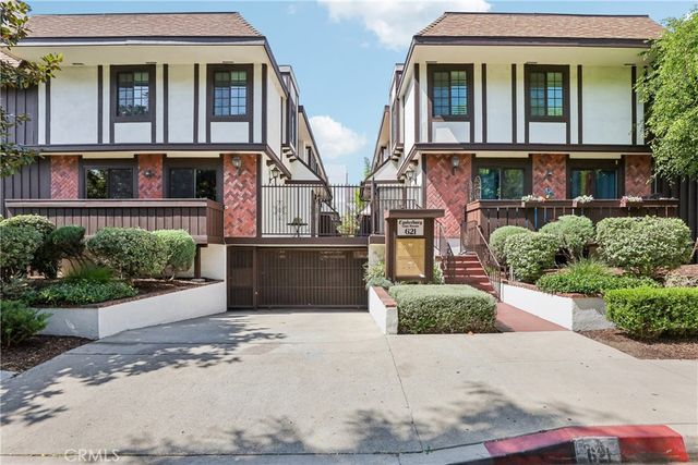 621 N Orlando Avenue 9, West Hollywood, CA 90048