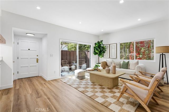 621 N Orlando Avenue 9, West Hollywood, CA 90048