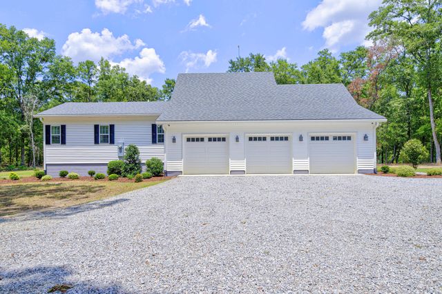 315 Griffith Lane, Elloree, SC 29047