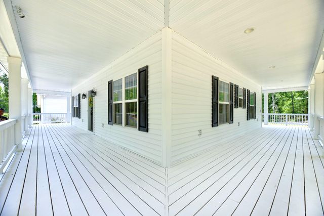 315 Griffith Lane, Elloree, SC 29047