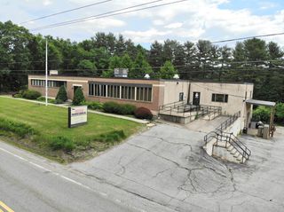 44 Southbridge Rd, Dudley, MA 01571