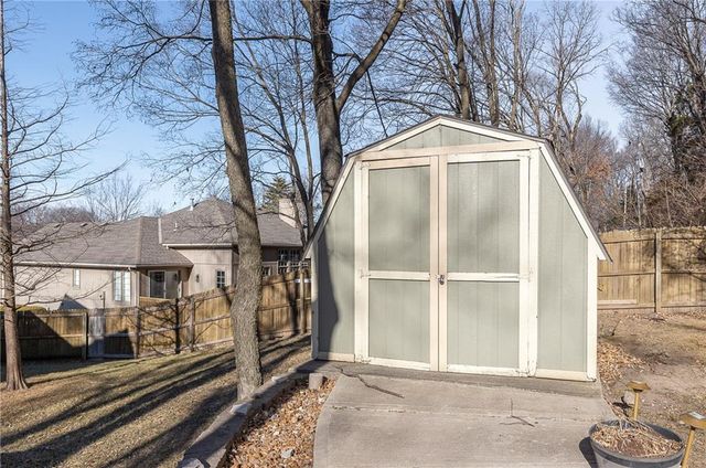 7203 Eastside Drive, Weatherby Lake, MO 64152