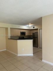 4021 San Marino Blvd 107, West Palm Beach, FL 33409