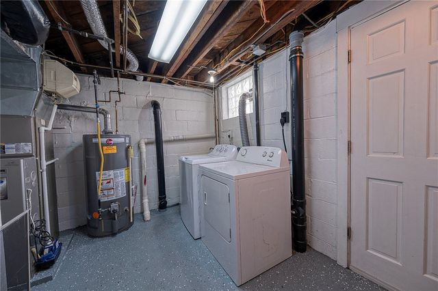 433 Sleepy Hollow Rd, Mt Lebanon, PA 15228