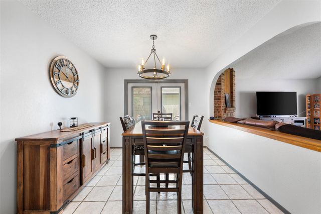 7805 Wakefield DR, Austin, TX 78749