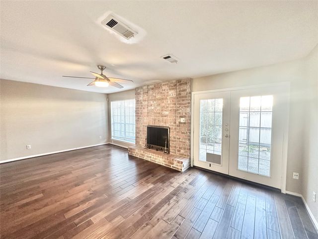 10353 Briar Forest Drive, Houston, TX 77042