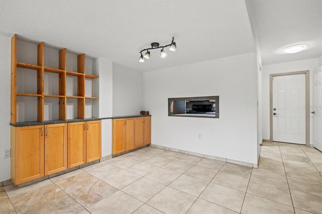 3202 RAMBLEWOOD DRIVE N, Sarasota, FL 34237