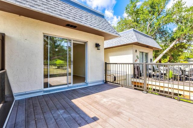 3202 RAMBLEWOOD DRIVE N, Sarasota, FL 34237