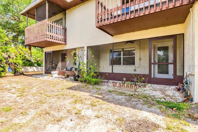 3202 RAMBLEWOOD DRIVE N, Sarasota, FL 34237