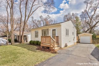 8411 Dorr Road, Wonder Lake, IL 60097