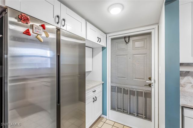 400 Forest Lakes BLVD 210, Naples, FL 34105