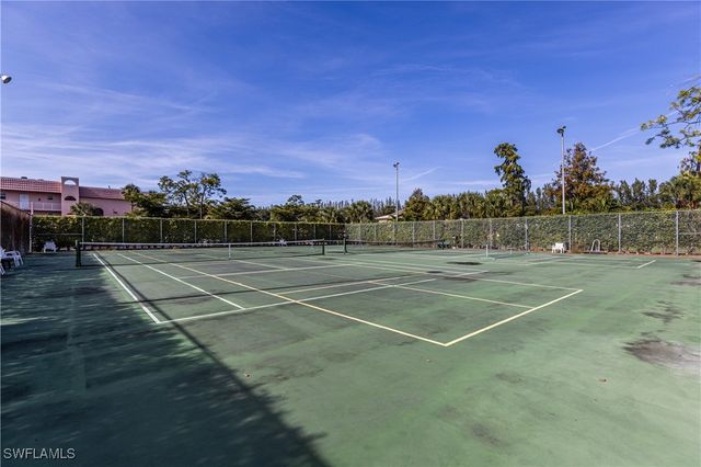 400 Forest Lakes BLVD 210, Naples, FL 34105