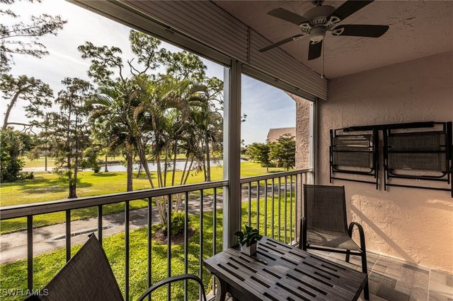 400 Forest Lakes BLVD 210, Naples, FL 34105