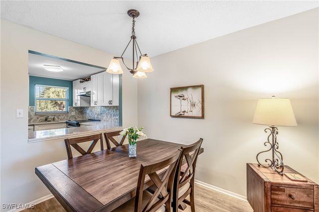 400 Forest Lakes BLVD 210, Naples, FL 34105