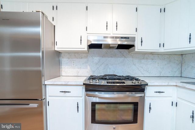 797 3RD AVE, Bristol, PA 19007