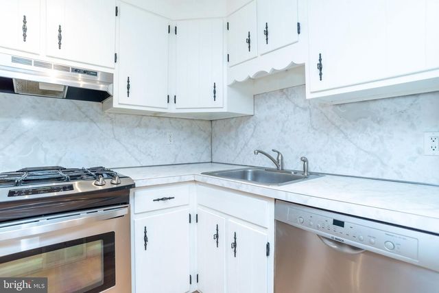 797 3RD AVE, Bristol, PA 19007