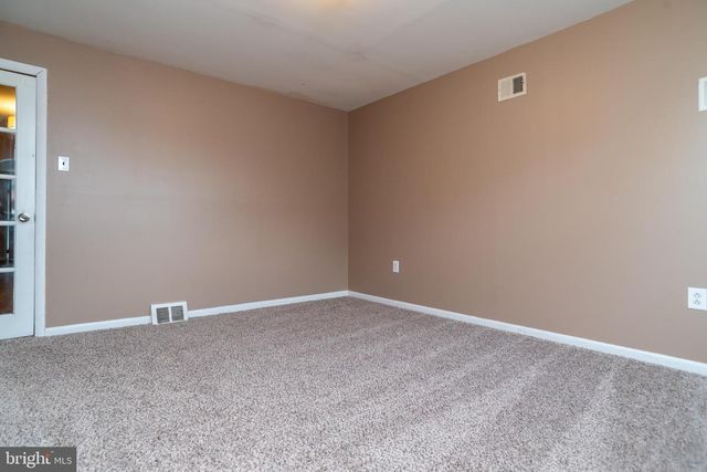 797 3RD AVE, Bristol, PA 19007