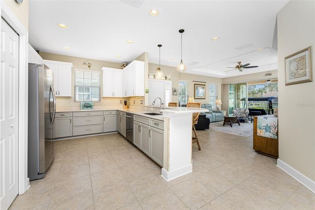 215 FONTANELLE CIRCLE, Venice, FL 34292