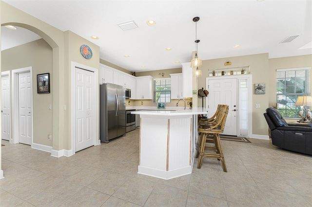 215 FONTANELLE CIRCLE, Venice, FL 34292