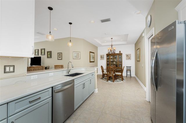 215 FONTANELLE CIRCLE, Venice, FL 34292