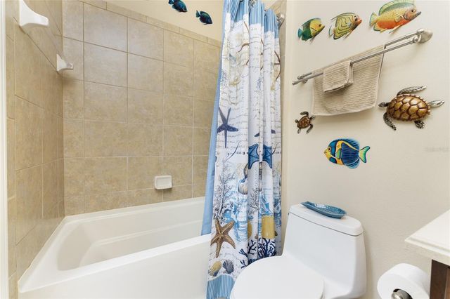 215 FONTANELLE CIRCLE, Venice, FL 34292