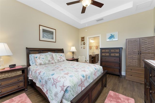 215 FONTANELLE CIRCLE, Venice, FL 34292