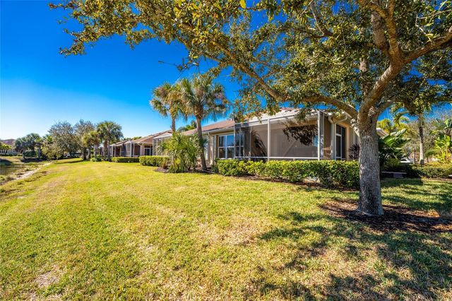 215 FONTANELLE CIRCLE, Venice, FL 34292