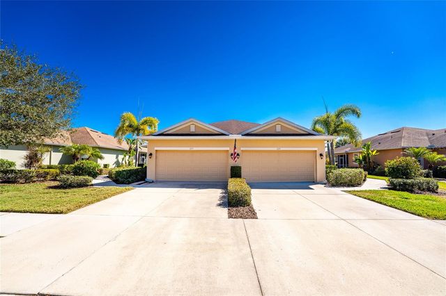 215 FONTANELLE CIRCLE, Venice, FL 34292