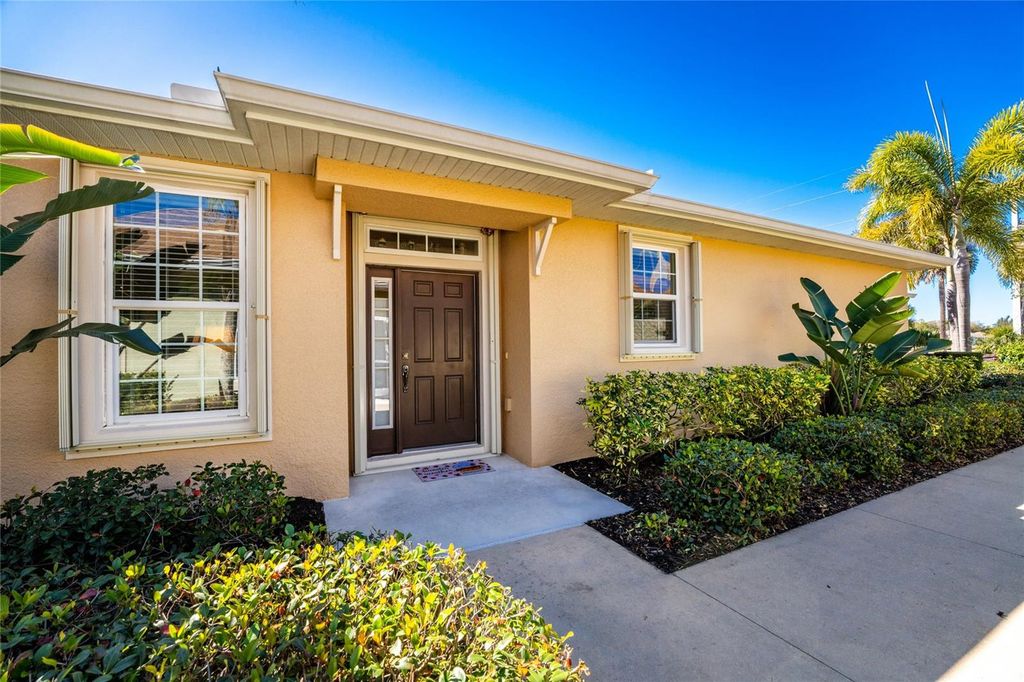 215 FONTANELLE CIRCLE, Venice, FL 34292