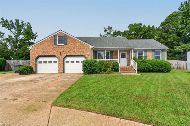47 W River Point DR, Hampton, VA 23669